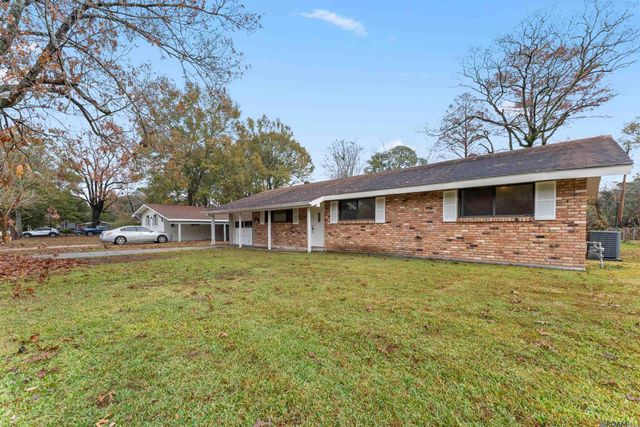 2351 Sweetleaf St, Baton Rouge, LA 70816