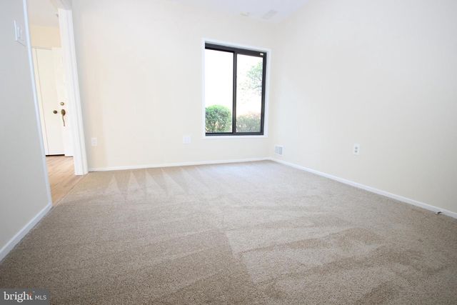19109 BROOKE GROVE CT, Montgomery Village, MD 20886