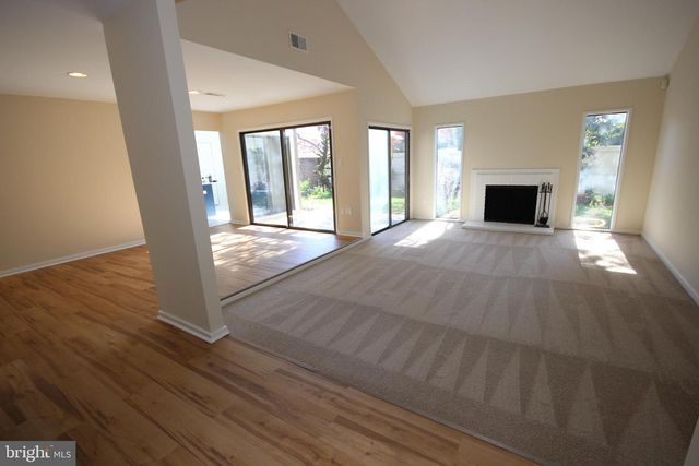 19109 BROOKE GROVE CT, Montgomery Village, MD 20886