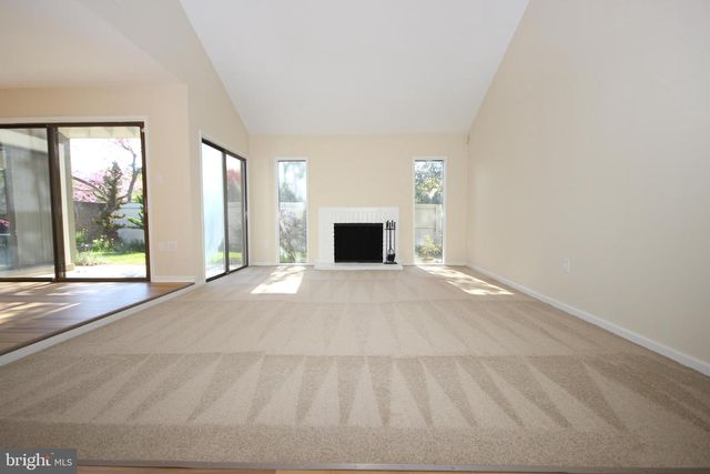 19109 BROOKE GROVE CT, Montgomery Village, MD 20886