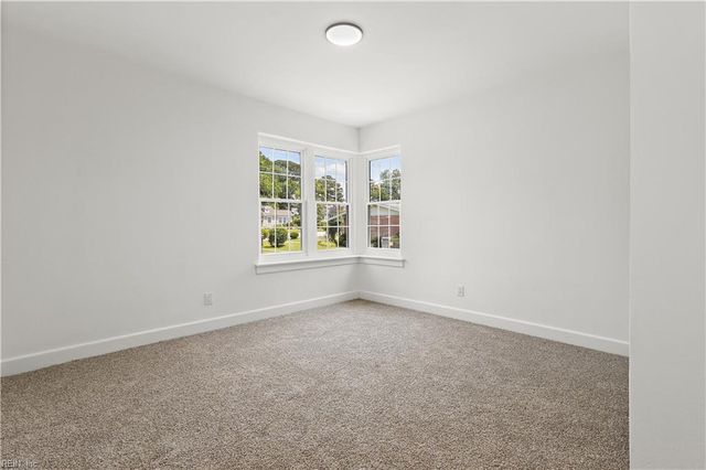 161 Lasalle AVE, Hampton, VA 23661