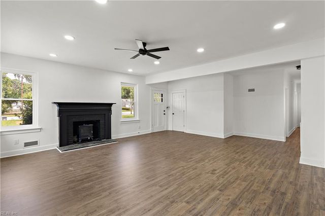 161 Lasalle AVE, Hampton, VA 23661