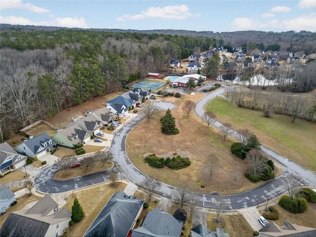 121 Deer Park Drive, Carrollton, GA 30116