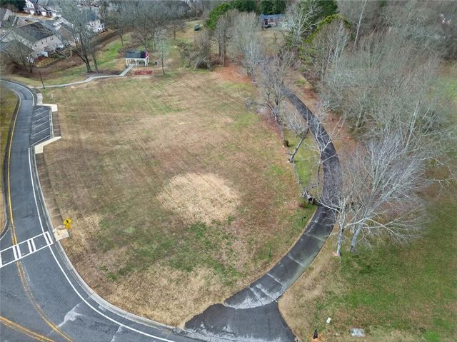 121 Deer Park Drive, Carrollton, GA 30116