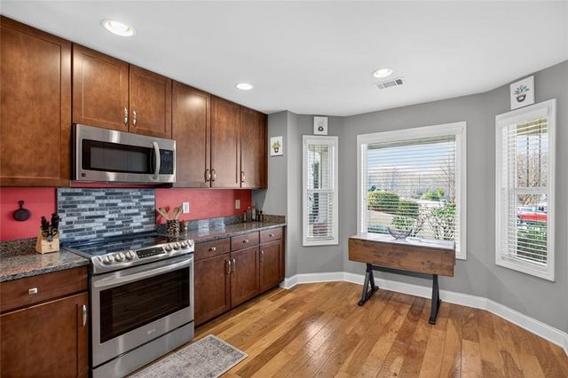 121 Deer Park Drive, Carrollton, GA 30116