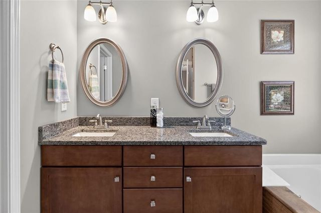 121 Deer Park Drive, Carrollton, GA 30116