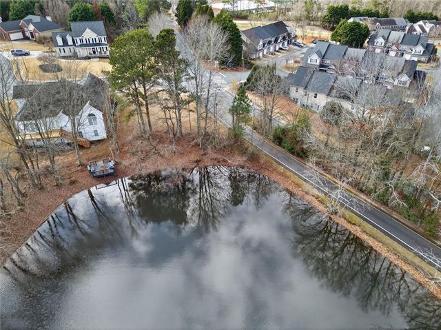 121 Deer Park Drive, Carrollton, GA 30116