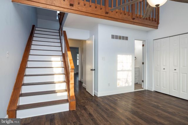 311 STONEHAM DR, Hockessin, DE 19707