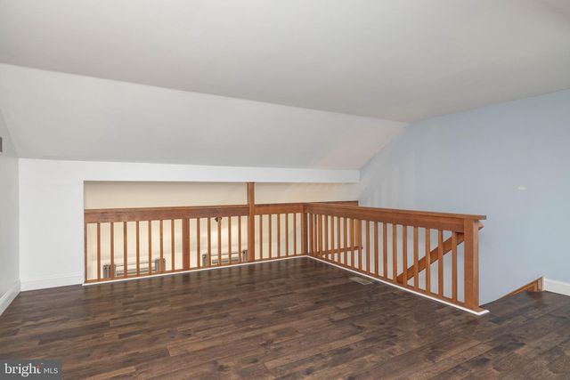 311 STONEHAM DR, Hockessin, DE 19707