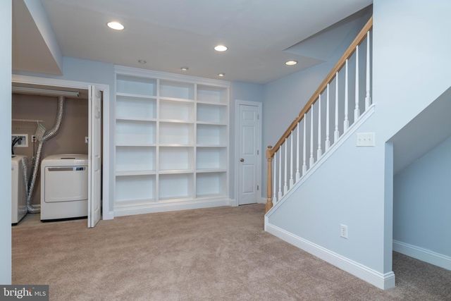 311 STONEHAM DR, Hockessin, DE 19707