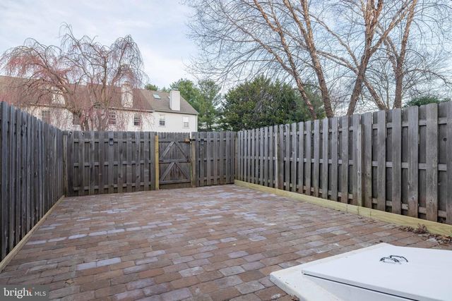 311 STONEHAM DR, Hockessin, DE 19707