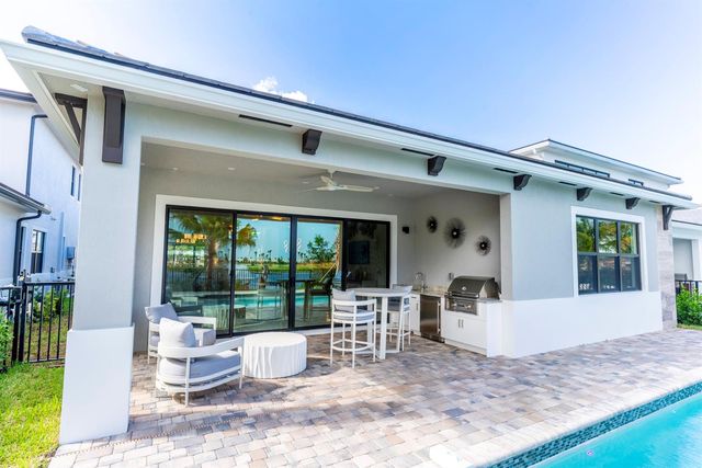 12672 Solana Bay Circle, Palm Beach Gardens, FL 33412