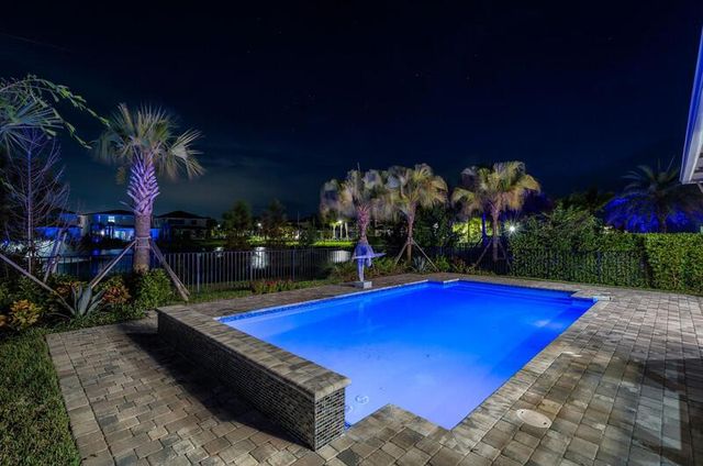 12672 Solana Bay Circle, Palm Beach Gardens, FL 33412