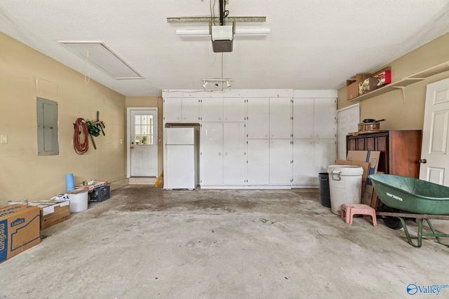 1101 Teenajo Drive, Huntsville, AL 35803