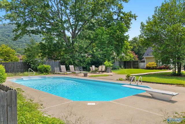 1101 Teenajo Drive, Huntsville, AL 35803