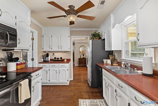 1101 Teenajo Drive, Huntsville, AL 35803
