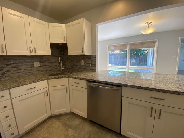 8143 Howard Avenue, Munster, IN 46321