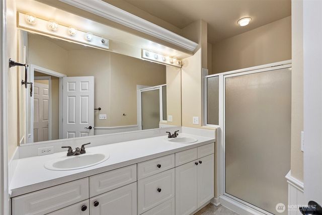 6910 38th Street Ct W, University Place, WA 98466