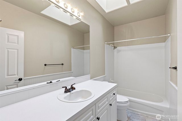 6910 38th Street Ct W, University Place, WA 98466