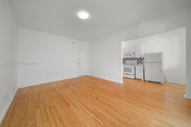 934 Michigan Avenue 207, Miami Beach, FL 33139