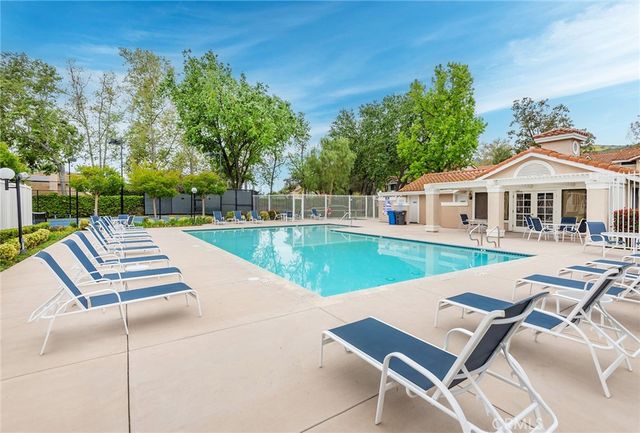 349 Scanno Drive, Oak Park, CA 91377