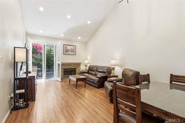 349 Scanno Drive, Oak Park, CA 91377