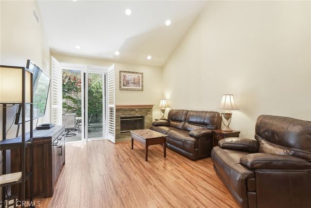 349 Scanno Drive, Oak Park, CA 91377