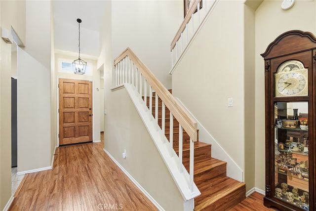 349 Scanno Drive, Oak Park, CA 91377