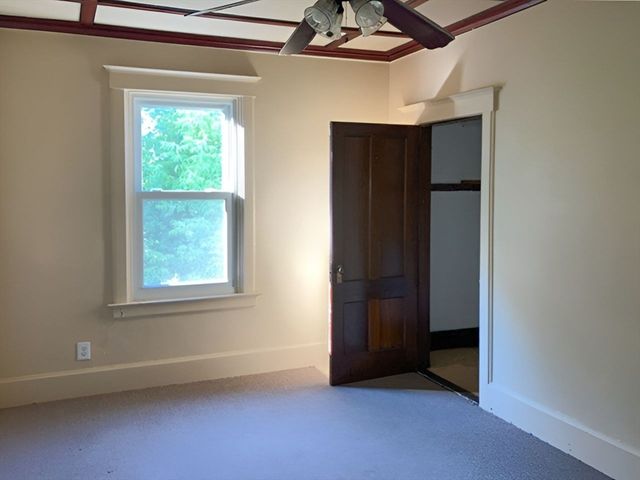11-15 Perry St, North Adams, MA 01247