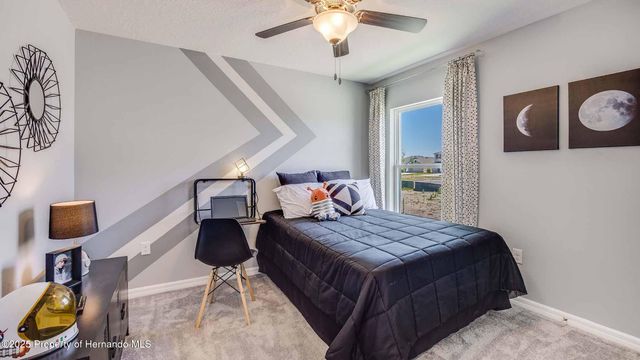 10568 Tucker Road, Weeki Wachee, FL 34613