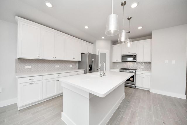 225 Orchard Laurel Drive, Alvin, TX 77511