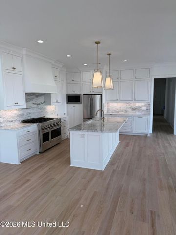 117 Commonwealth Drive, Madison, MS 39110