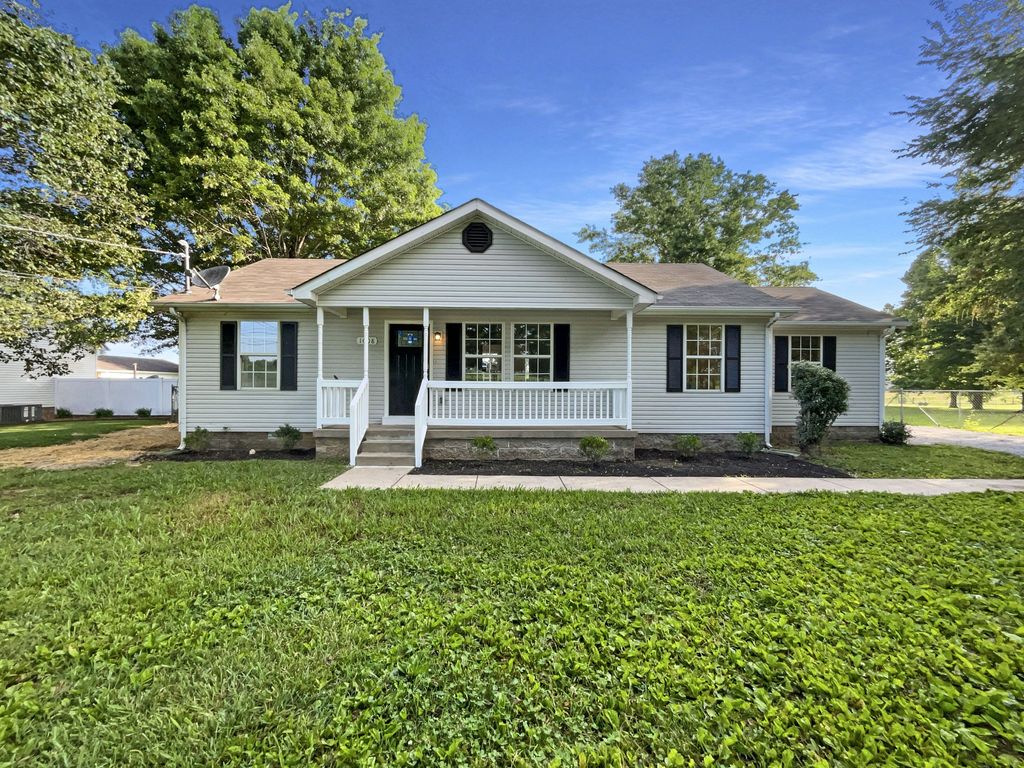 1608 Rock Springs Midland Rd, Christiana, TN 37037