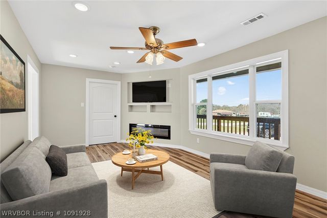 419 Rhynes Way, Van Buren, AR 72956