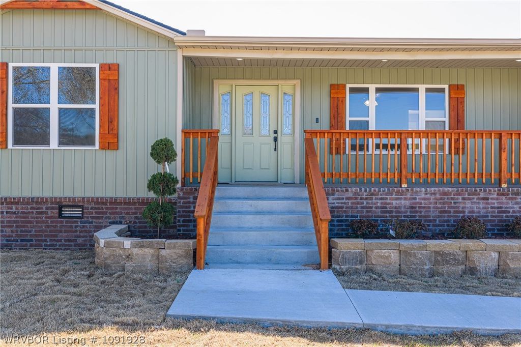 419 Rhynes Way, Van Buren, AR 72956
