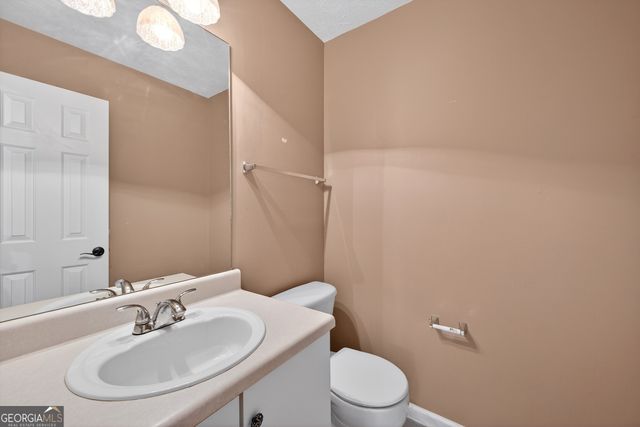 1380 Pebble Beach Lane, Hampton, GA 30228