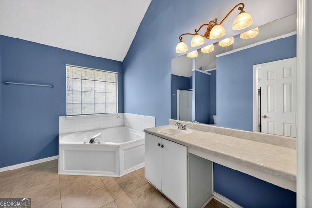1380 Pebble Beach Lane, Hampton, GA 30228