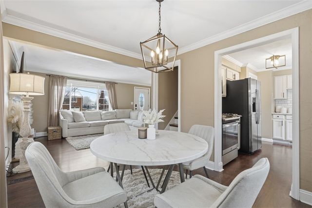 5386 Pennsylvania S, Bethel Park, PA 15102