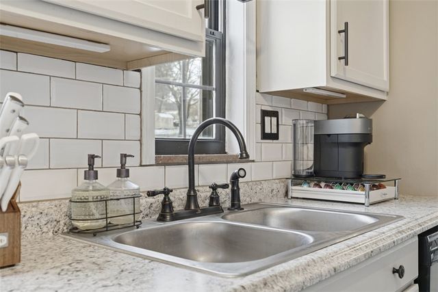 5386 Pennsylvania S, Bethel Park, PA 15102