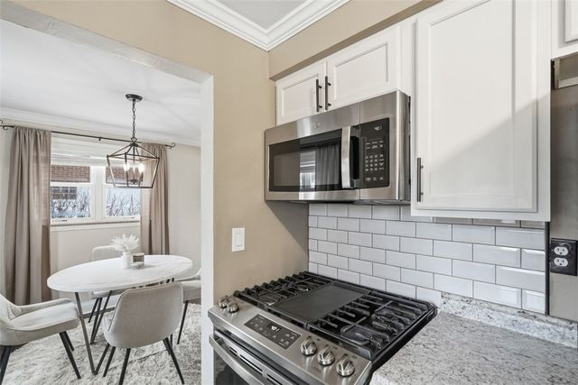 5386 Pennsylvania S, Bethel Park, PA 15102