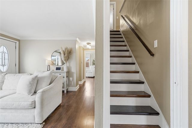 5386 Pennsylvania S, Bethel Park, PA 15102