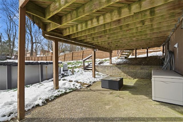 5386 Pennsylvania S, Bethel Park, PA 15102