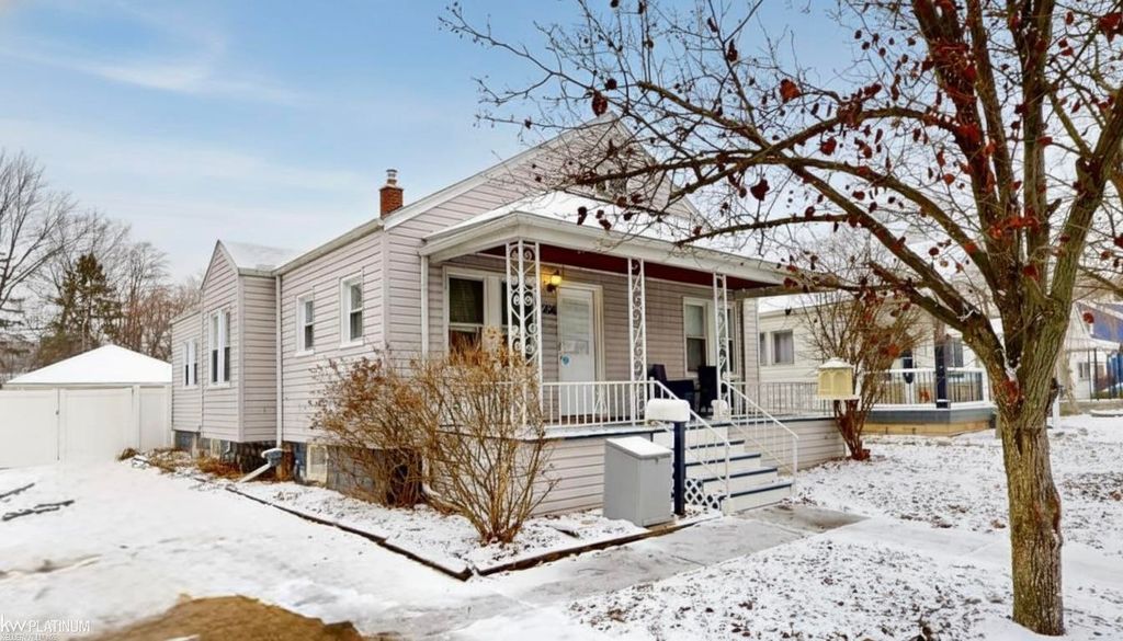 298 Broadacre Avenue, Clawson, MI 48017