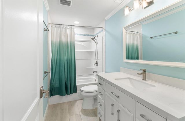 5740 HARBORAGE DRIVE, Fort Myers, FL 33908