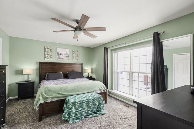 52212 Naugatuck Street, Macomb Twp, MI 48042