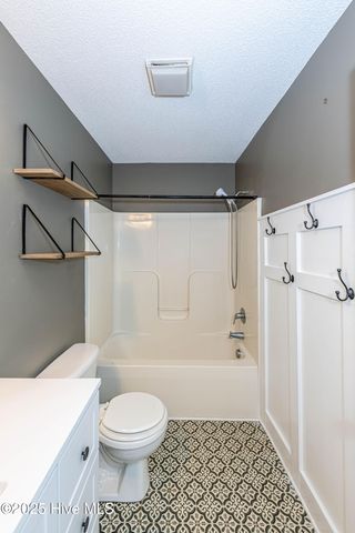 131 Cox Avenue, Jacksonville, NC 28540