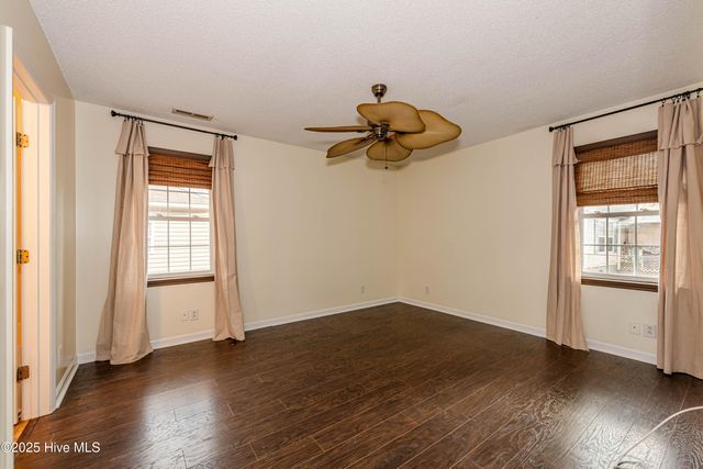 131 Cox Avenue, Jacksonville, NC 28540