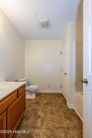 131 Cox Avenue, Jacksonville, NC 28540