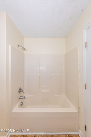 131 Cox Avenue, Jacksonville, NC 28540