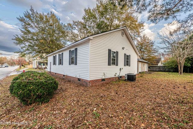 131 Cox Avenue, Jacksonville, NC 28540